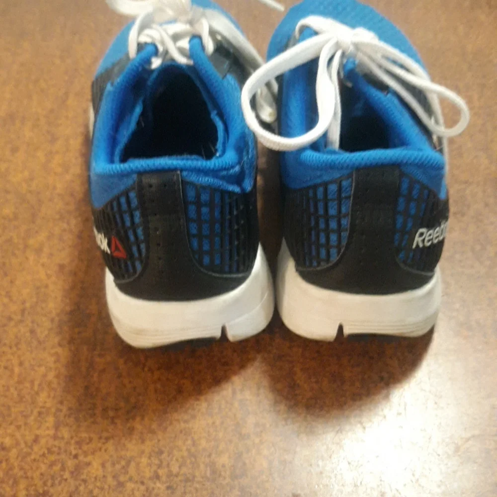 Reebok Size 7 1/2 Male (SKU OR) - Picture 3 of 5